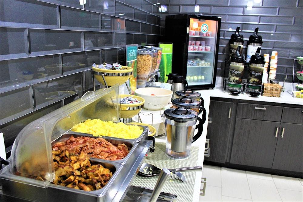 Quality Inn Форт-Стоктон Экстерьер фото