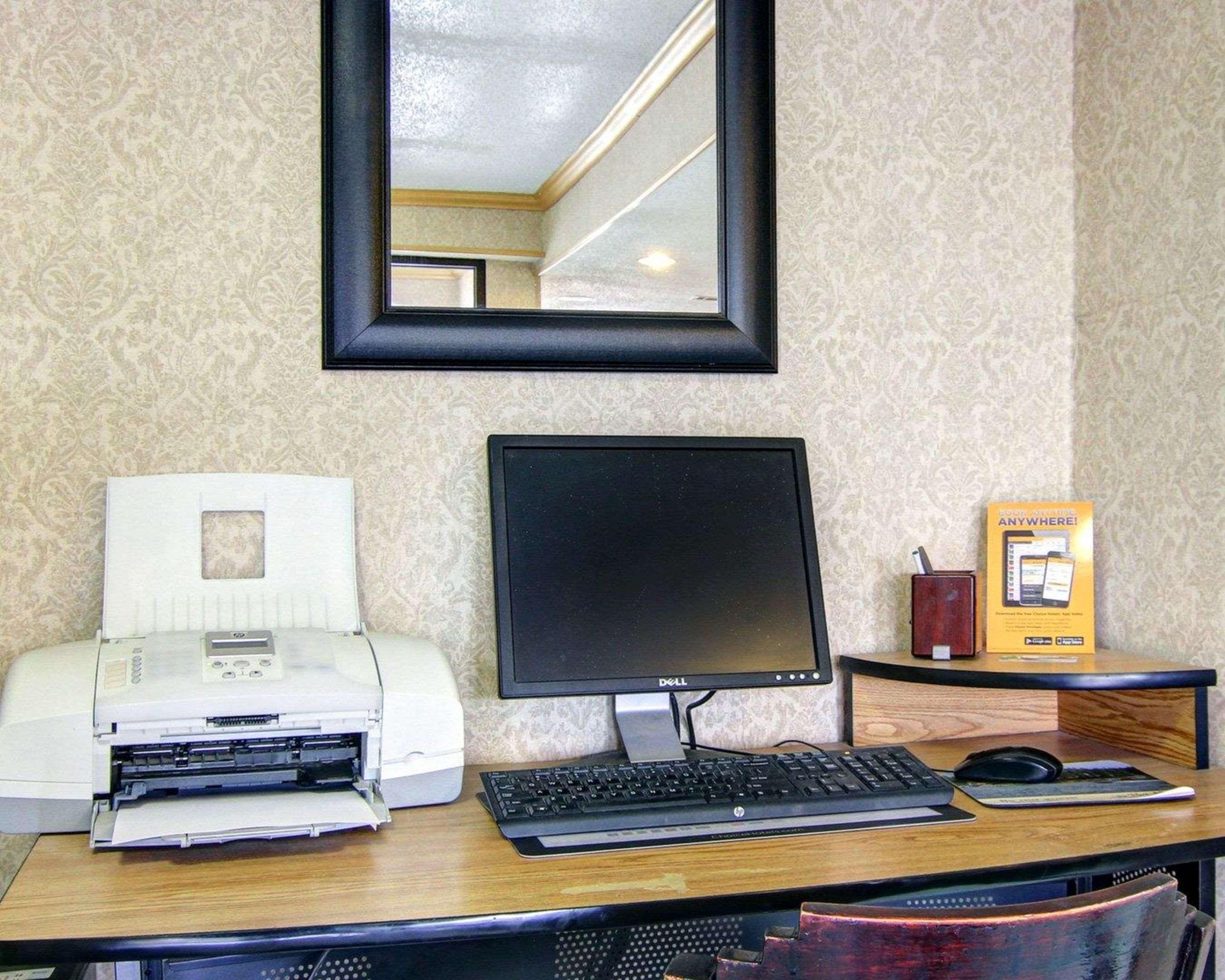 Quality Inn Форт-Стоктон Экстерьер фото