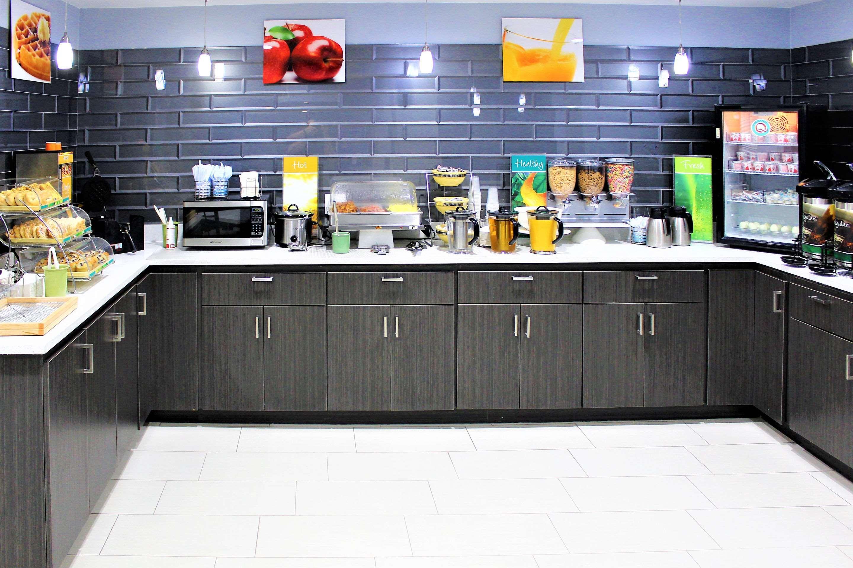 Quality Inn Форт-Стоктон Экстерьер фото