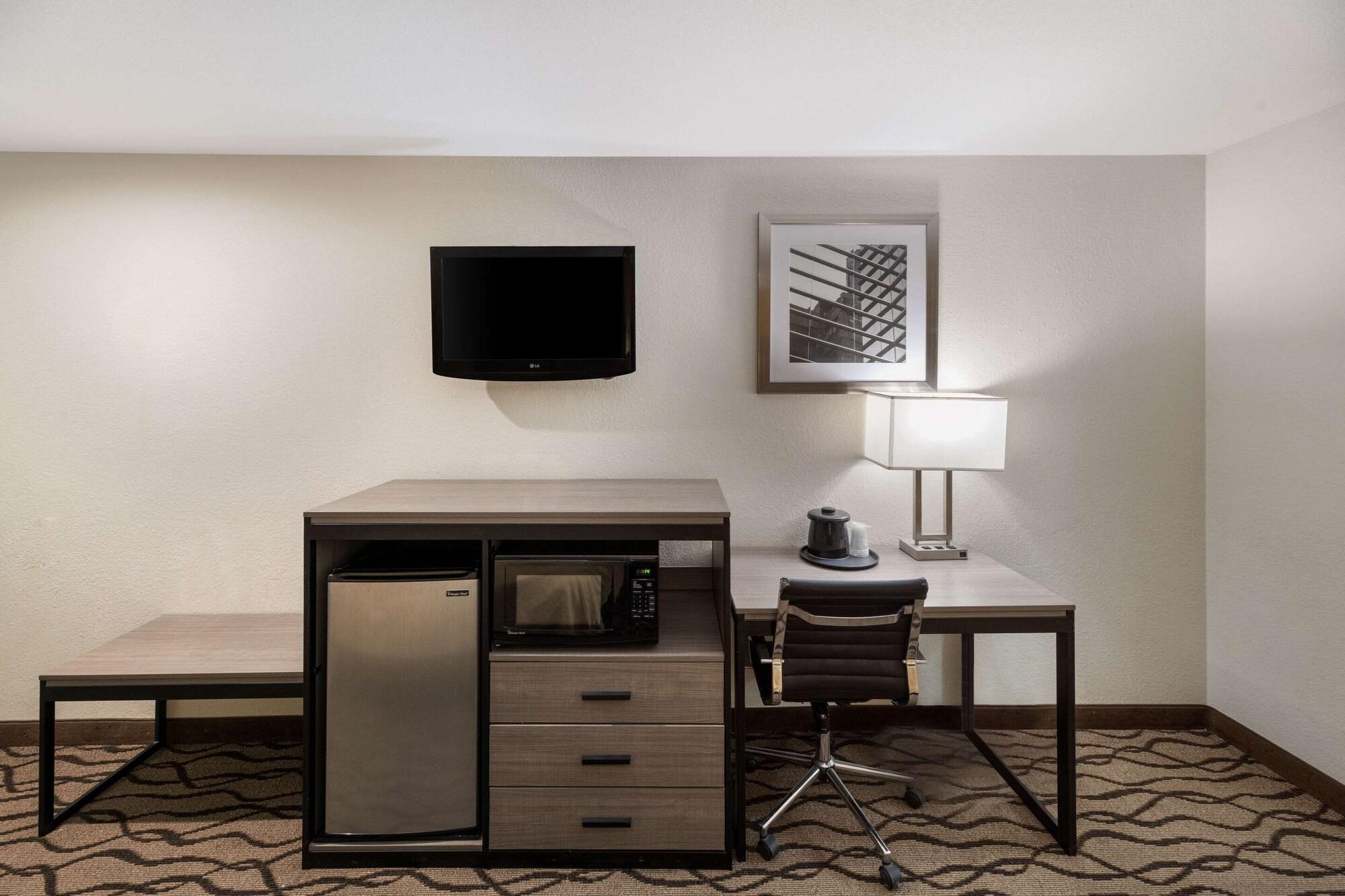 Quality Inn Форт-Стоктон Экстерьер фото