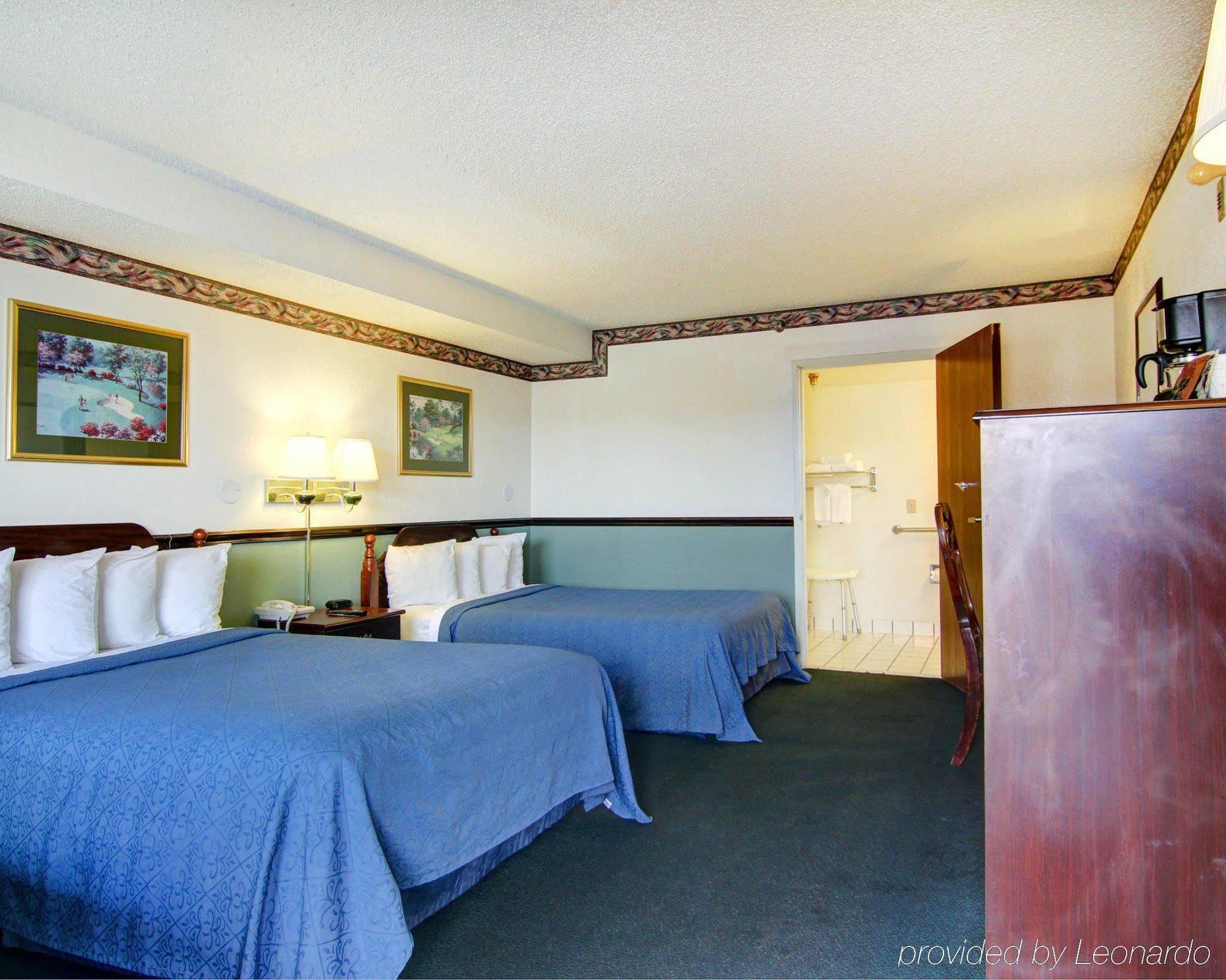 Quality Inn Форт-Стоктон Экстерьер фото